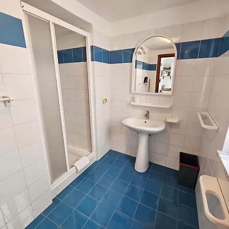 Maridea - O'sarracino Apartment Ponza